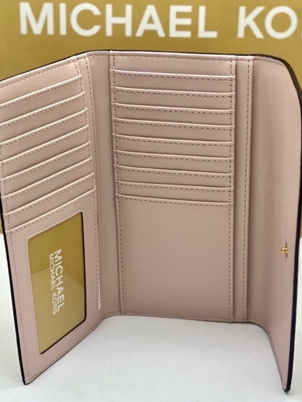 Michael Kors Blush Pink MK Logo Trifold Wallet - Picture 6 of 9